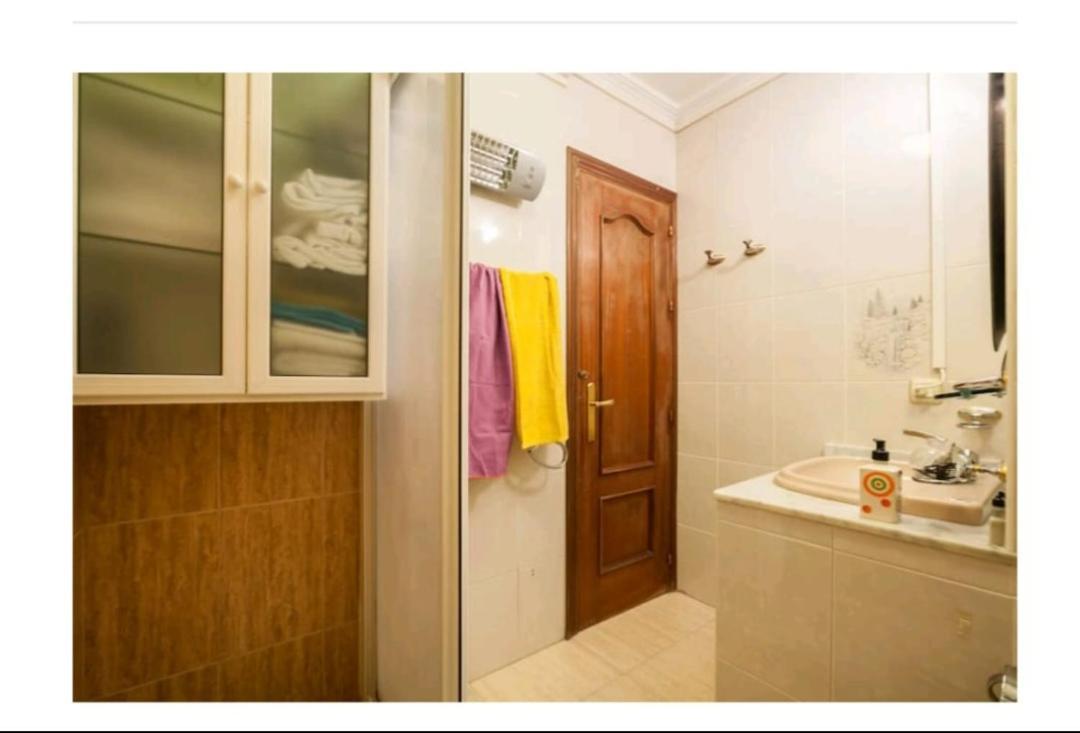 Piso Con Buena Red Wiffi Fibra Optica Alquiler De Habitaciones セビリア エクステリア 写真